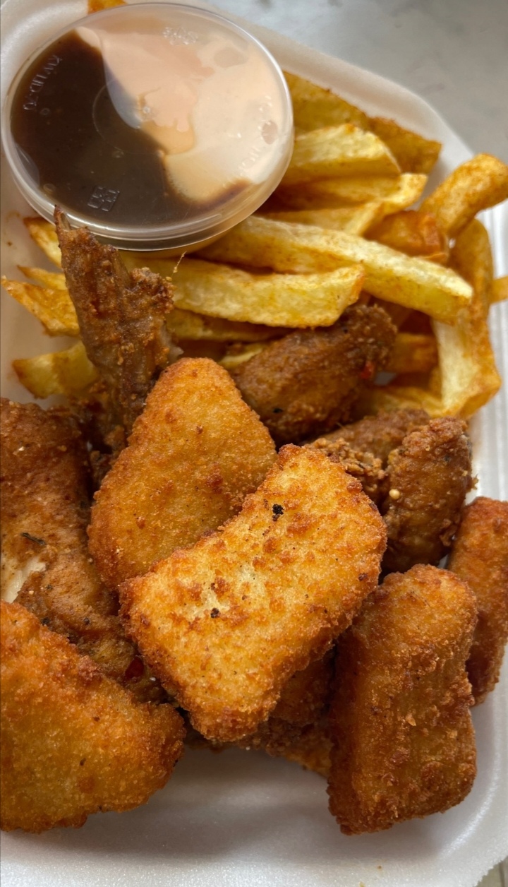 5 Nuggets, 6 Wings & Chips
